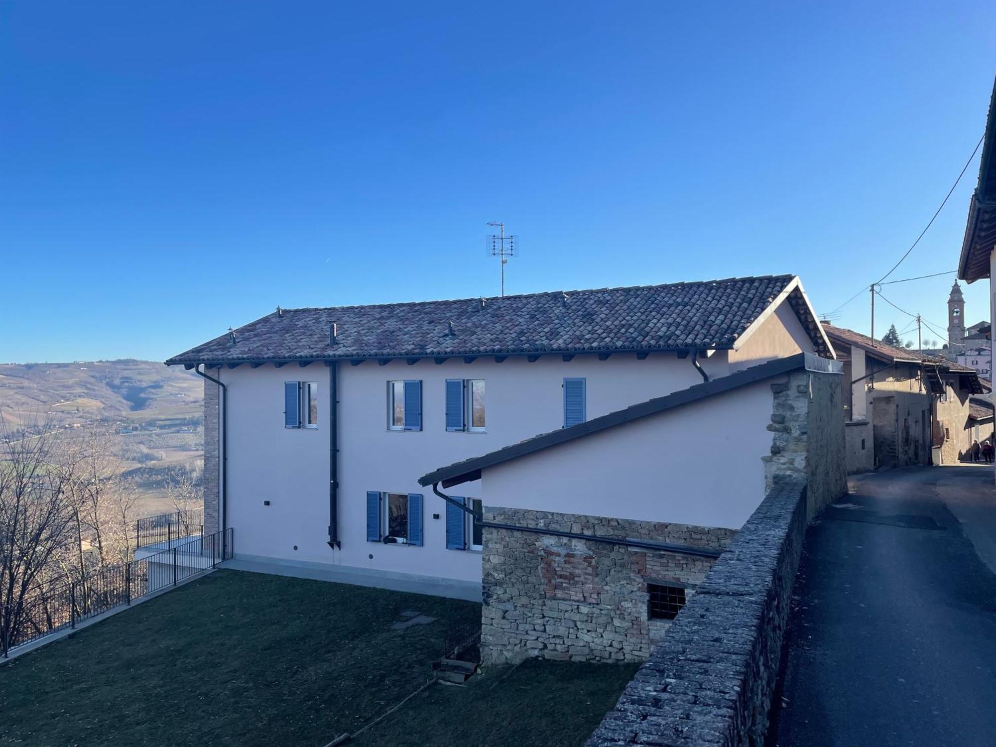 Ferienwohnung Alma I Luoghi Dell Anima Diano dʼAlba Exterior foto